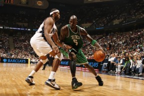 九游娱乐app-球员伤病康复管理机制缺失，如何对球员伤病进行有效的控制