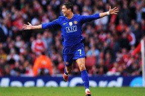 九游娱乐官网-“全家一起动起来！香港牛仔3K亲子跑欢乐开跑”