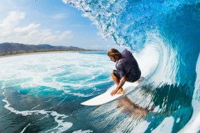 九游网页版入口-亚洲杯中国女足逆袭 球员表现惊艳全场，中国女足亚军成员