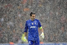 九游娱乐官方平台-五大联赛教练和球员应对媒体压力机制分析，五大联赛主教练名单