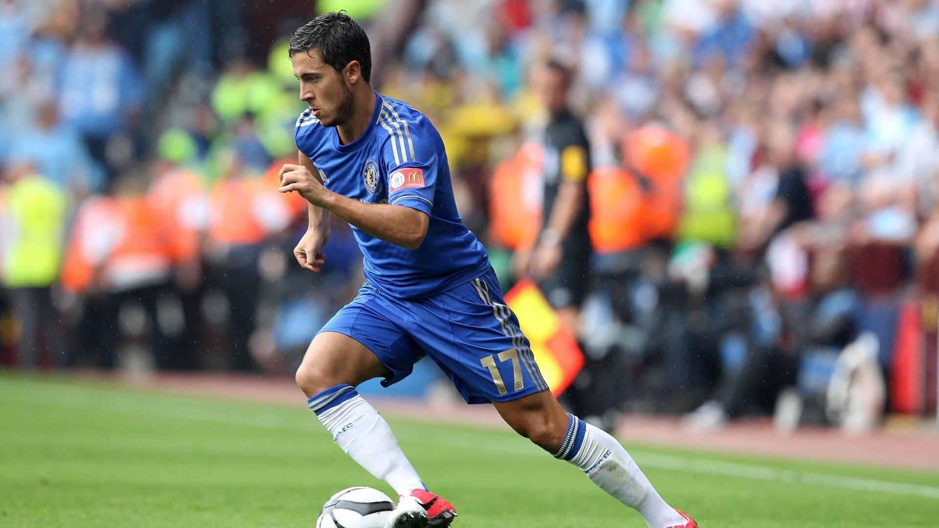 弗朗索瓦·斯图尔特:通过精准脚法助力南非队攻防转换,弗朗索瓦特吕弗